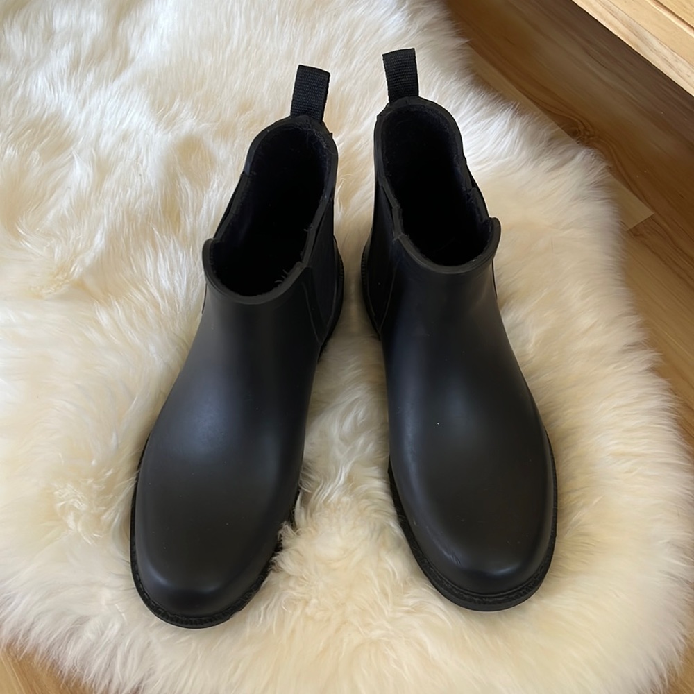 Madewell women’s rain boots black